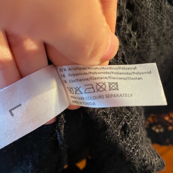 WEAR Moi Fango Knit Shorts Large - Picture 2 of 8